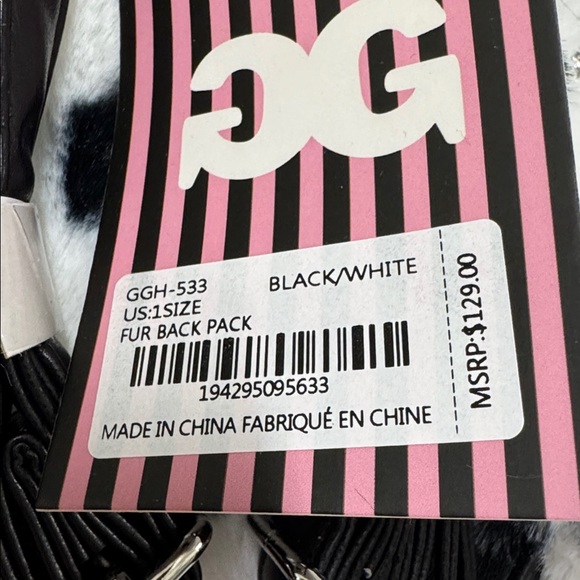 NWT Gilda Paris Faux Fur Dalmatian Print Backpack - Picture 3 of 4